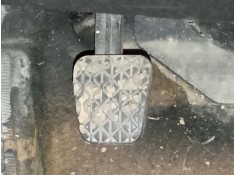 PEDAL EMBRAGUE 