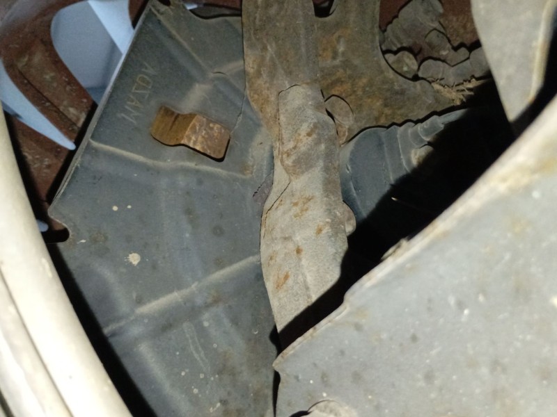 Recambio de mangueta trasera izquierda para mazda 6 hatchback (gh) 2.0 mzr-cd (gh14) referencia OEM IAM   