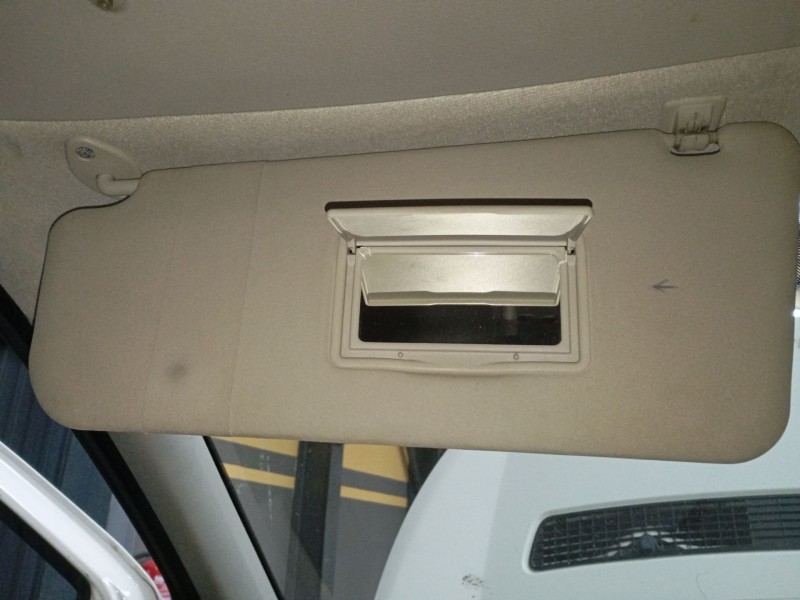 Recambio de parasol izquierdo para fiat scudo autobús (270_, 272_) 2.0 d multijet referencia OEM IAM   