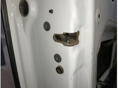 CERRADURA PUERTA DELANTERA IZQUIERDA 