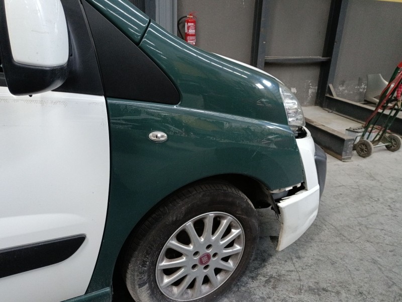 Recambio de aleta delantera derecha para fiat scudo autobús (270_, 272_) 2.0 d multijet referencia OEM IAM   