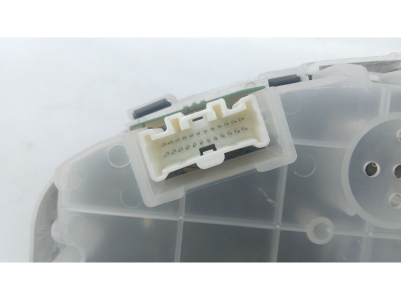 Recambio de cuadro instrumentos para mazda 6 sedán (gh) 2.2 d (gh10) referencia OEM IAM   