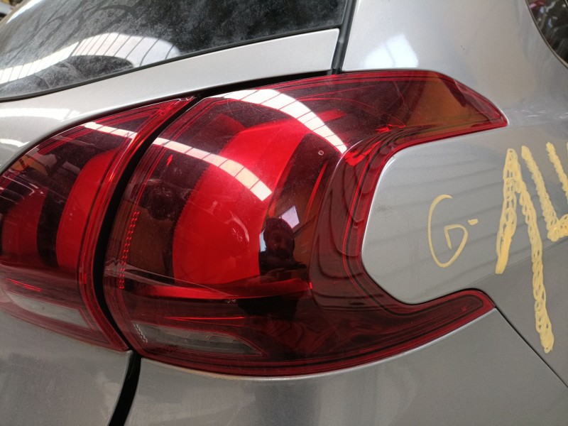 Recambio de piloto trasero derecho para peugeot 2008 i (cu_) 1.2 vti referencia OEM IAM   