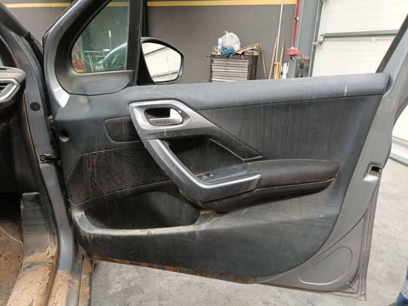 Recambio de guarnecido puerta delantera derecha para peugeot 2008 i (cu_) 1.2 vti referencia OEM IAM   