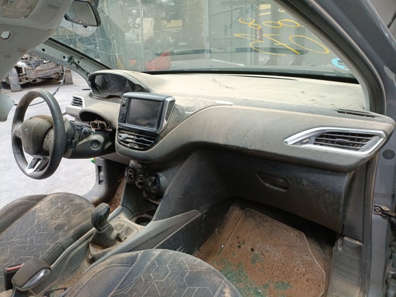 Recambio de salpicadero para peugeot 2008 i (cu_) 1.2 vti referencia OEM IAM   