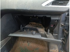 Recambio de guantera para peugeot 2008 i (cu_) 1.2 vti referencia OEM IAM    2