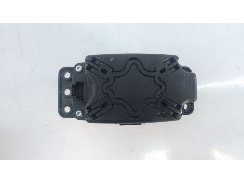 Recambio de sistema navegacion gps para mercedes-benz clase a (w176) a 200 cdi / d (176.008) referencia OEM IAM   