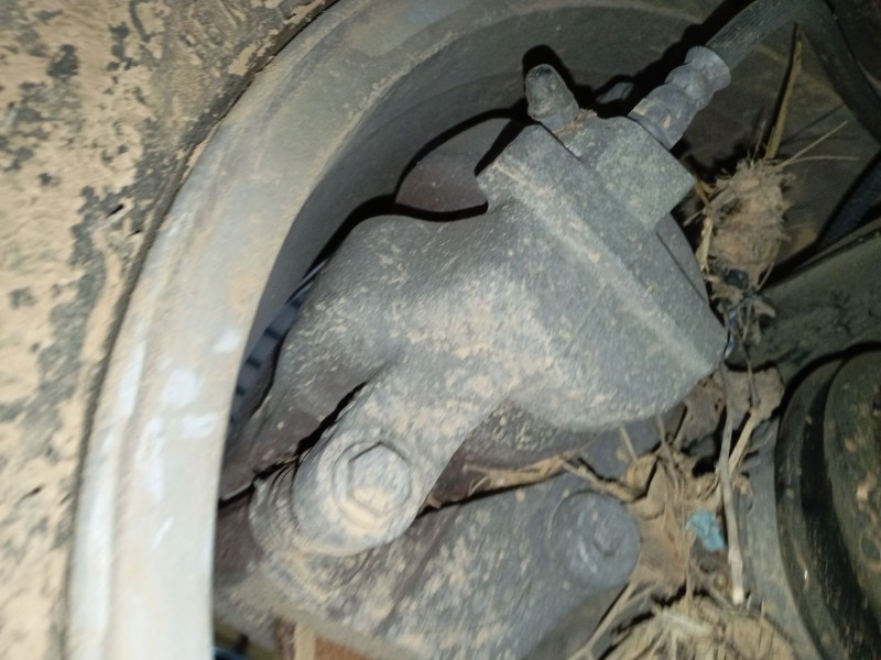 Recambio de pinza freno delantera derecha para peugeot 2008 i (cu_) 1.2 thp 110 / puretech 110 referencia OEM IAM   