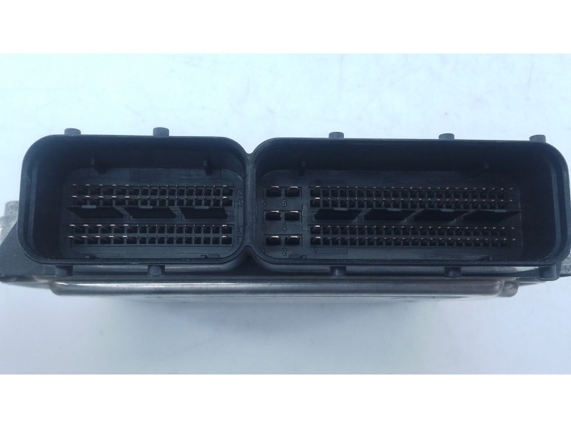 Recambio de centralita motor uce para opel insignia a (g09) 2.0 cdti (68) referencia OEM IAM 55577619 0281017453 