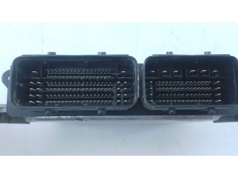 Recambio de centralita motor uce para peugeot 2008 ii (ud_, us_, uy_, uj_, ur_, uc_) 1.5 bluehdi 110 (udyhsk) referencia OEM IAM