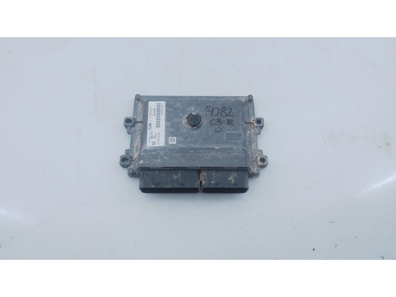 Recambio de centralita motor uce para citroën c3 iii (sx) 1.2 vti 82 referencia OEM IAM 9815037580 9829598880 