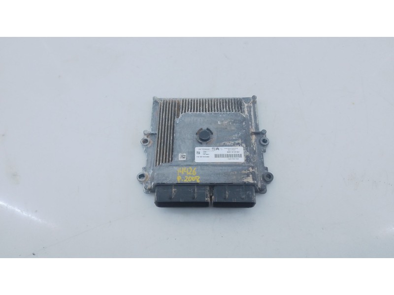 Recambio de centralita motor uce para peugeot 2008 ii (ud_, us_, uy_, uj_, ur_, uc_) 1.2 puretech 130 referencia OEM IAM 9851418