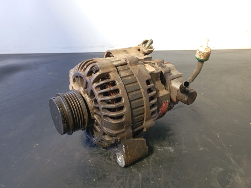 Recambio de alternador para hyundai terracan (hp) 2.9 crdi 4wd referencia OEM IAM TA000A61201 873004X500 P3-A4-4-3