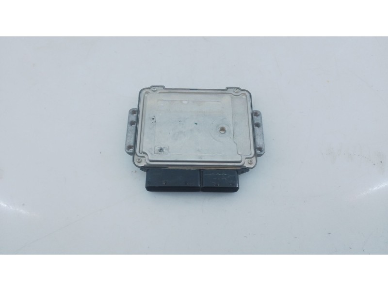 Recambio de centralita motor uce para hyundai ix35 (lm, el, elh) 1.7 crdi referencia OEM IAM   