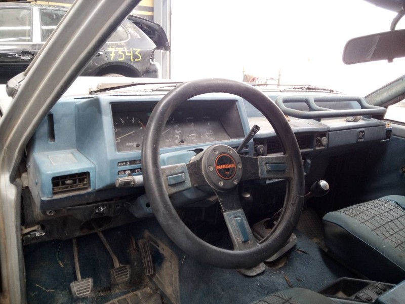 nissan patrol (k/w160) del año 1987