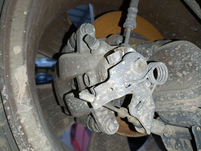 Recambio de pinza freno trasera izquierda para peugeot 2008 i (cu_) 1.2 vti referencia OEM IAM   