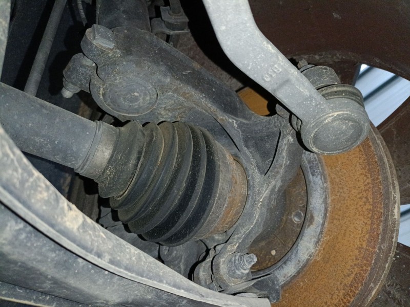 Recambio de mangueta delantera derecha para peugeot 2008 i (cu_) 1.2 vti referencia OEM IAM   