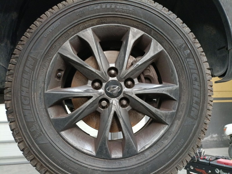 Recambio de llanta para hyundai ix35 (lm, el, elh) 1.7 crdi referencia OEM IAM 215/70/16  