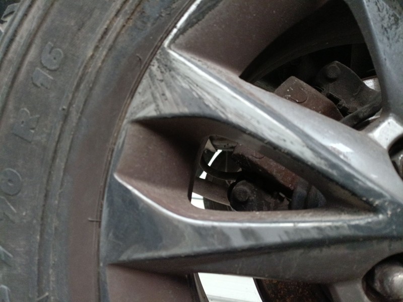 Recambio de llanta para hyundai ix35 (lm, el, elh) 1.7 crdi referencia OEM IAM 215/70/16  