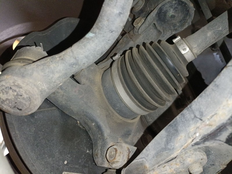 Recambio de mangueta delantera izquierda para hyundai ix35 (lm, el, elh) 1.7 crdi referencia OEM IAM   