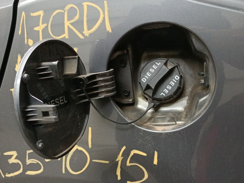 Recambio de tapa exterior combustible para hyundai ix35 (lm, el, elh) 1.7 crdi referencia OEM IAM   