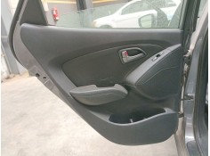 GUARNECIDO PUERTA TRASERA IZQUIERDA 