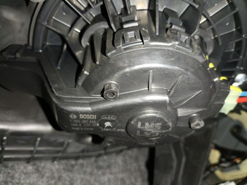 Recambio de ventilador calefaccion para hyundai ix35 (lm, el, elh) 1.7 crdi referencia OEM IAM FO0S3B2441: GBMM12VCCH 