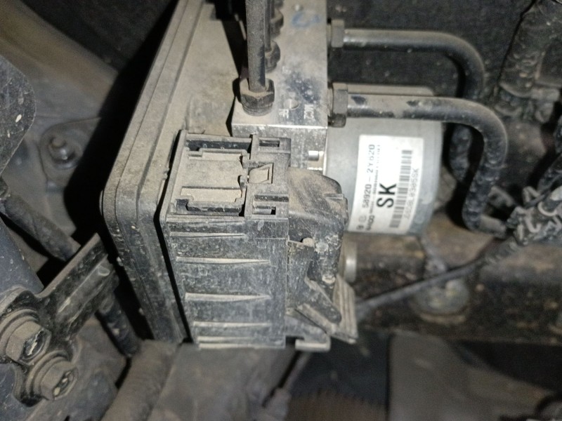 Recambio de abs para hyundai ix35 (lm, el, elh) 1.7 crdi referencia OEM IAM 589202Y620 JDSD8LO305SK 