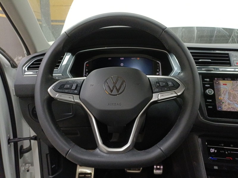 Recambio de volante para volkswagen tiguan (ad1, ax1) 2.0 tdi referencia OEM IAM   