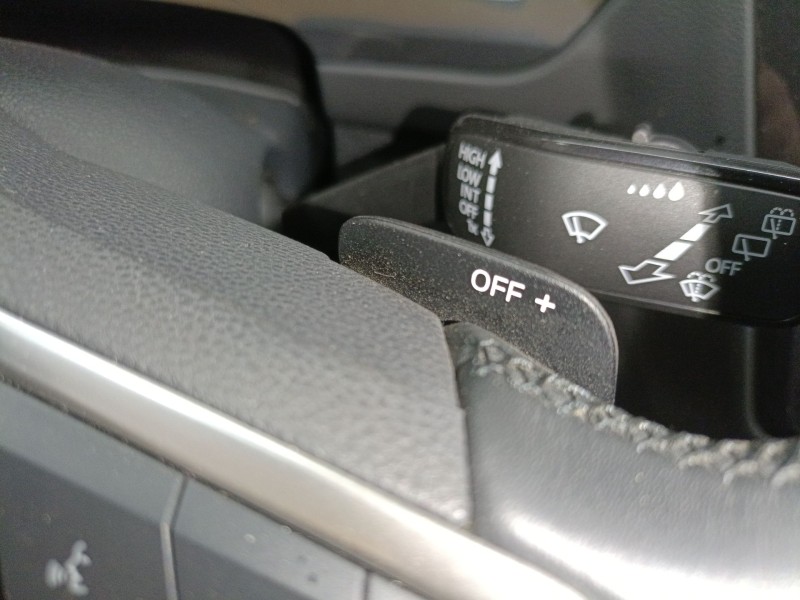 Recambio de volante para volkswagen tiguan (ad1, ax1) 2.0 tdi referencia OEM IAM   