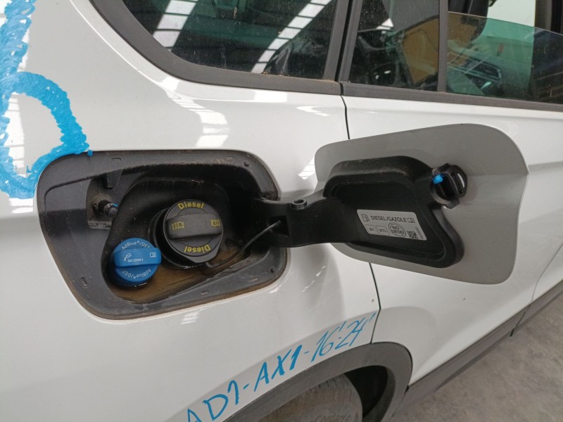 Recambio de tapa exterior combustible para volkswagen tiguan (ad1, ax1) 2.0 tdi referencia OEM IAM   