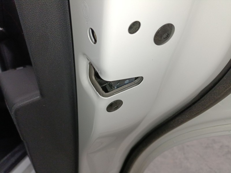 Recambio de cerradura puerta trasera derecha para volkswagen tiguan (ad1, ax1) 2.0 tdi referencia OEM IAM   