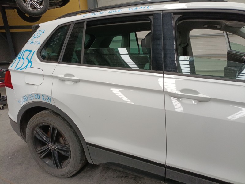 Recambio de puerta trasera derecha para volkswagen tiguan (ad1, ax1) 2.0 tdi referencia OEM IAM   