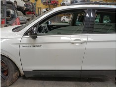 PUERTA DELANTERA IZQUIERDA 