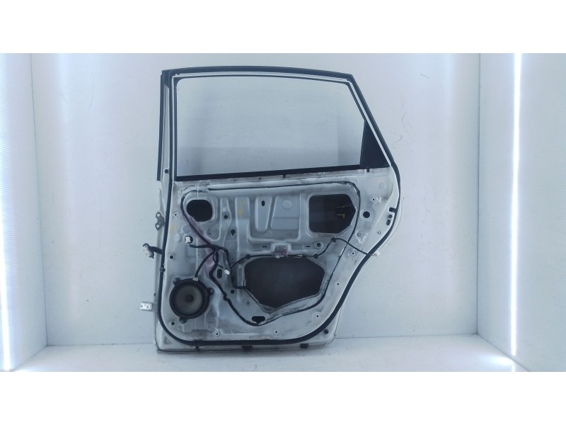 Recambio de puerta trasera derecha para toyota prius plus (_w4_) 1.8 hybrid (zvw40w, zvw41w) referencia OEM IAM   E5-B4-4