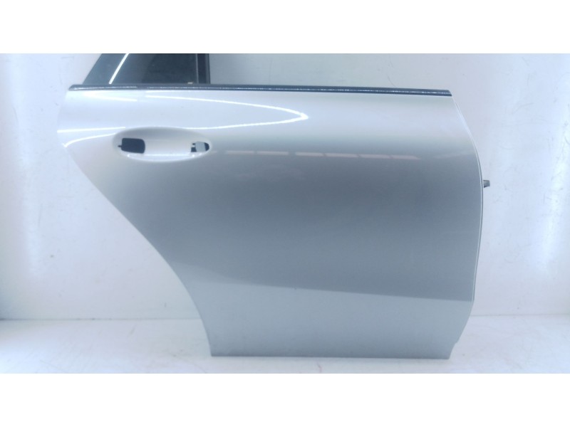Recambio de puerta trasera derecha para mercedes-benz cla shooting brake (x118) cla 250 e (118.686) referencia OEM IAM   E5-B4-4
