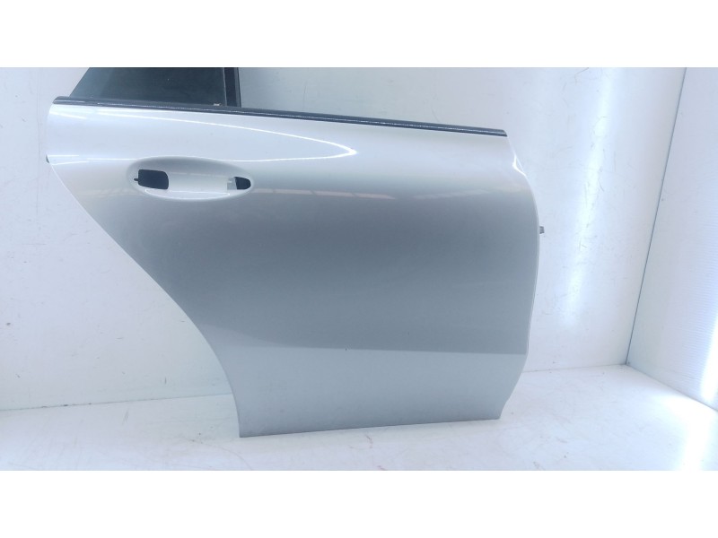 Recambio de puerta trasera derecha para mercedes-benz cla shooting brake (x118) cla 250 e (118.686) referencia OEM IAM   E5-B4-4