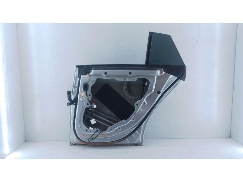 Recambio de puerta trasera derecha para mercedes-benz cla shooting brake (x118) cla 250 e (118.686) referencia OEM IAM   E5-B4-4