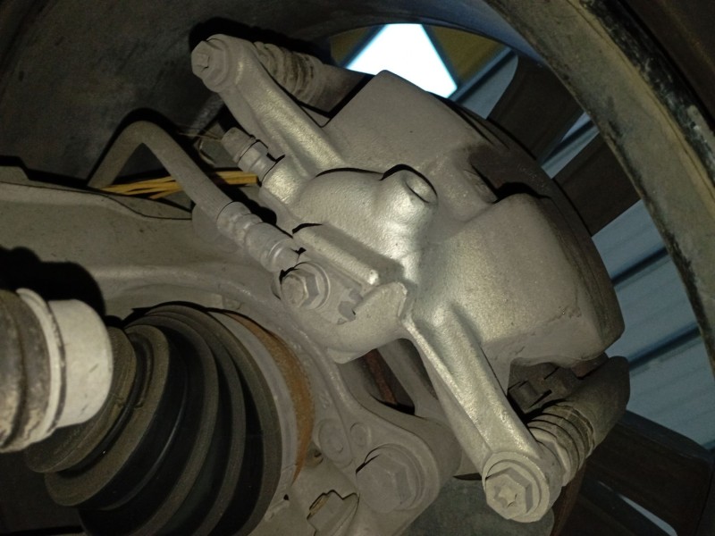 Recambio de pinza freno delantera izquierda para volkswagen tiguan (ad1, ax1) 2.0 tdi referencia OEM IAM   