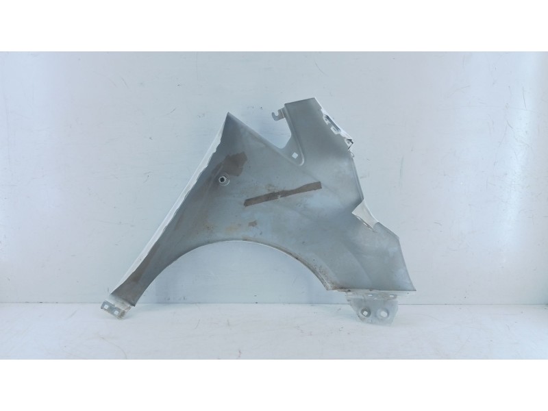 Recambio de aleta delantera izquierda para ford tourneo courier b460 monospace 1.5 tdci referencia OEM IAM   