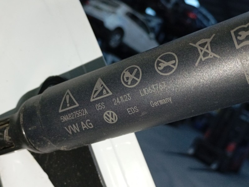 Recambio de amortiguador porton trasero derecho para volkswagen tiguan (ad1, ax1) 2.0 tdi referencia OEM IAM   