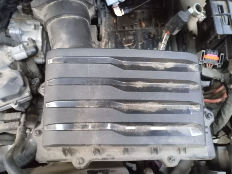 Recambio de filtro aire para volkswagen tiguan (ad1, ax1) 2.0 tdi referencia OEM IAM   