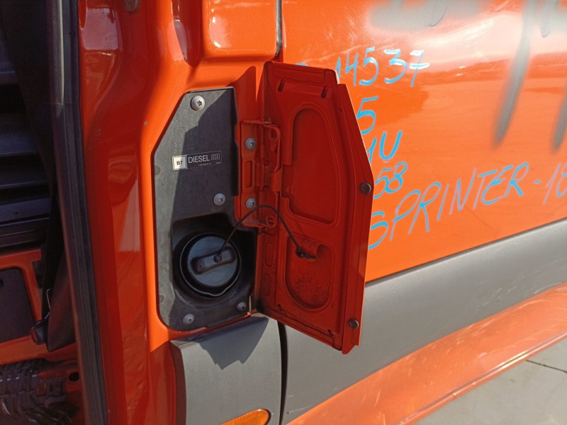 Recambio de tapa exterior combustible para mercedes-benz sprinter 3,5-t furgoneta (b907, b910) 314 cdi rwd (907.631, 907.633, 90