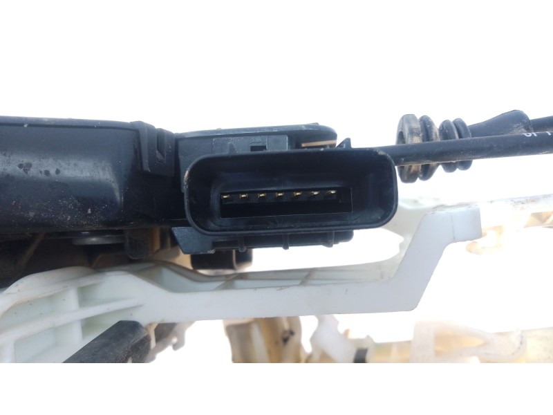 Recambio de cerradura puerta delantera izquierda para hyundai tucson (tl, tle) 2.0 crdi a las 4 ruedas referencia OEM IAM   