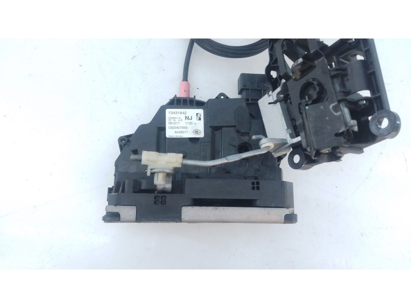 Recambio de cerradura puerta trasera izquierda para opel corsa e (x15) 1.3 cdti (08, 68) referencia OEM IAM   