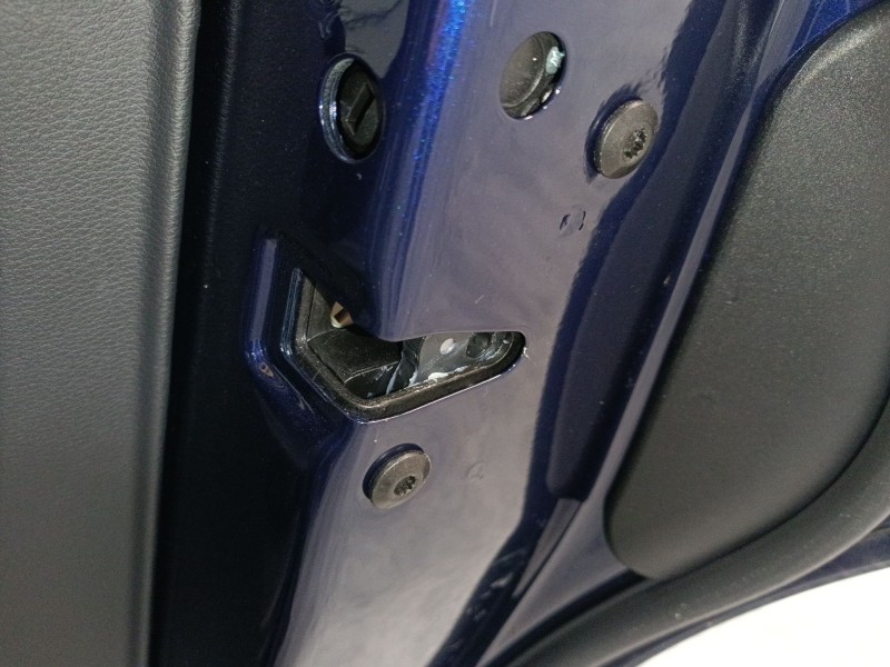 Recambio de cerradura puerta trasera derecha para audi q5 (fyb, fyg) 55 tfsi e quattro referencia OEM IAM   