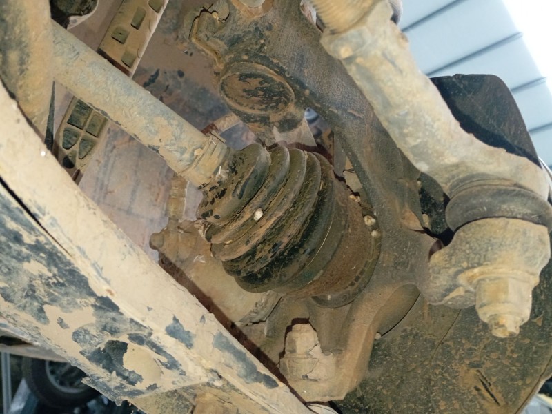 Recambio de mangueta delantera derecha para seat ibiza v (kj1, kjg) 1.0 mpi referencia OEM IAM   