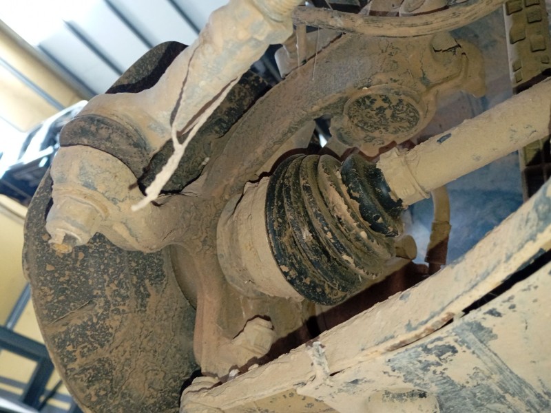 Recambio de mangueta delantera izquierda para seat ibiza v (kj1, kjg) 1.0 mpi referencia OEM IAM   