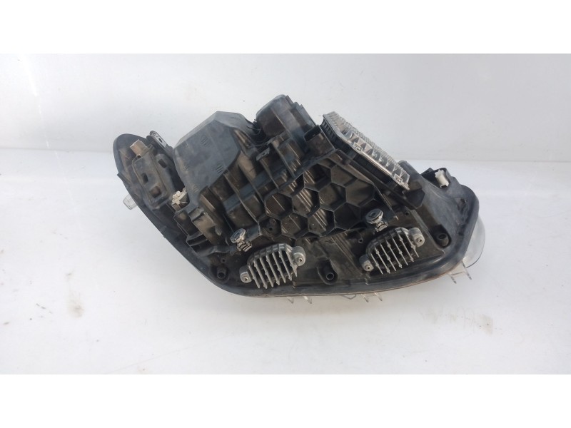 Recambio de faro izquierdo xenon para bmw 1 (f20) 116 d referencia OEM IAM   