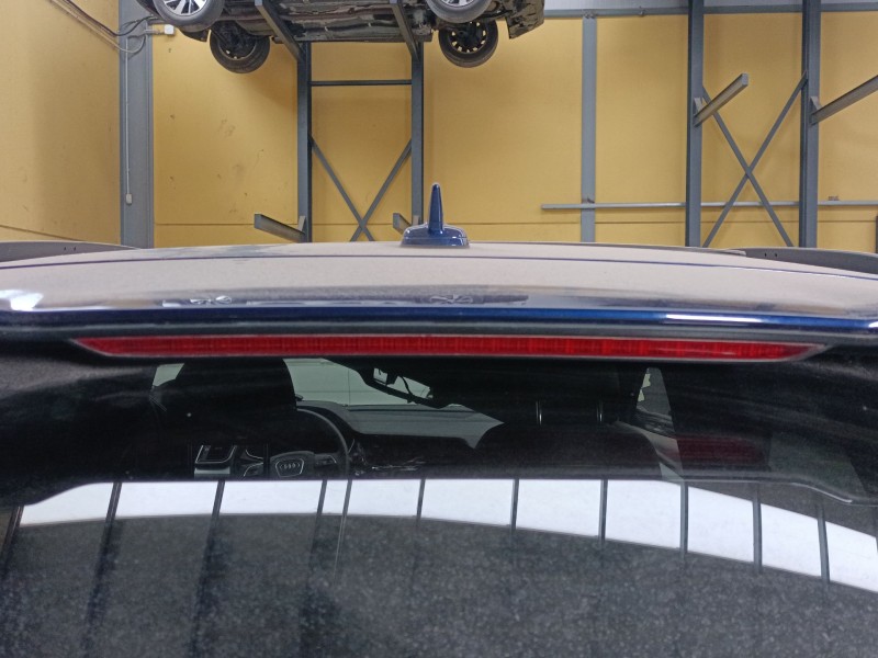 Recambio de luz central de freno para audi q5 (fyb, fyg) 55 tfsi e quattro referencia OEM IAM   